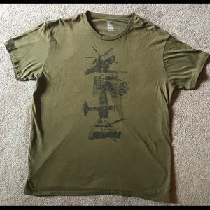 Men’s “military logo” shirt medium